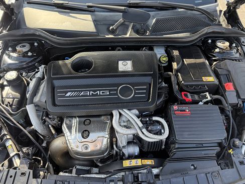 Used 2015 Mercedes-Benz GLA 45 AMG 4MATIC image 21