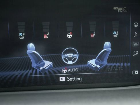 Used 2018 Lexus LS 500 AWD w/ Interior Upgrade Package image 34