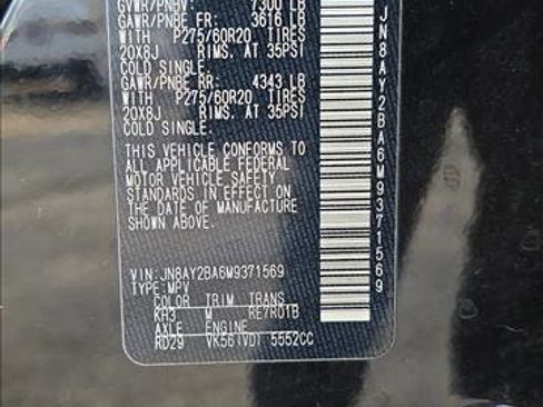 Used 2021 Nissan Armada SL w/ Captain's Chairs Package image 26