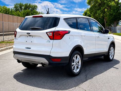 Used 2019 Ford Escape SE AWD/4WD image 5