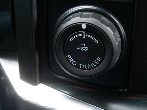Used 2022 Ford F150 Lariat AWD/4WD image 27