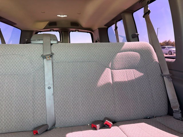 Used 2016 Chevrolet Express 2500 LT w/ LT Preferred Equipment Group RWD image 17