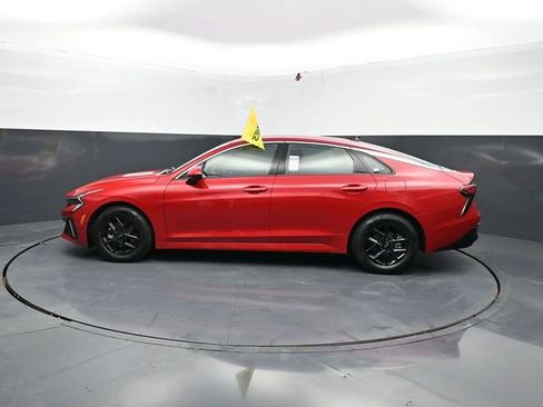 Used 2025 Kia K5 LXS FWD image 4