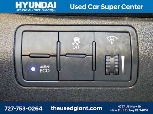 Used 2013 Hyundai Accent GS image 24