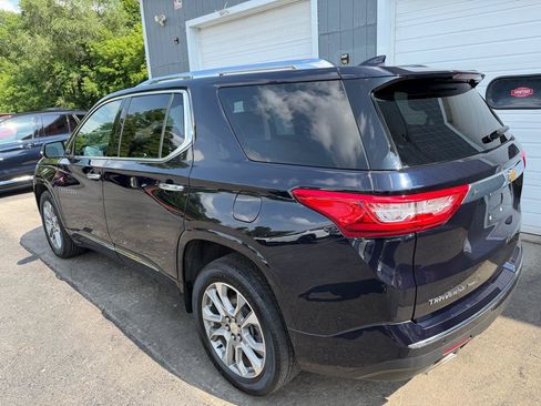 Used 2020 Chevrolet Traverse Premier w/ LPO, Floor Liner Package AWD/4WD image 6