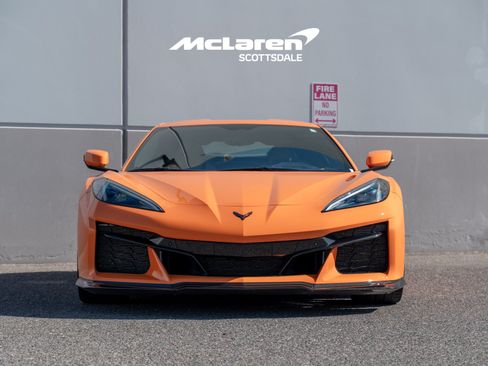 Used 2023 Chevrolet Corvette Z06 RWD image 10