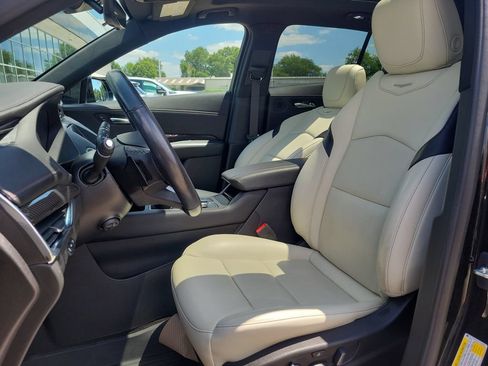 Used 2020 Cadillac XT4 Sport AWD/4WD image 17