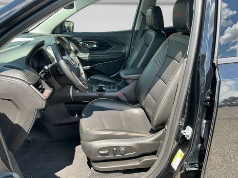 Used 2024 GMC Terrain AT4 w/ Tech Package AWD/4WD image 10