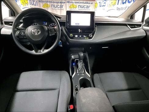Used 2024 Toyota Corolla LE image 21