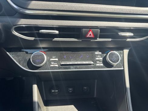 Used 2023 Hyundai Sonata SEL FWD image 13