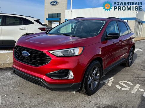 Used 2024 Ford Edge SEL w/ Sport Appearance Package image 2