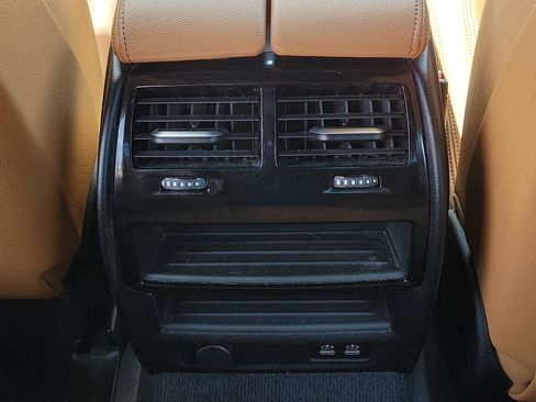 Used 2023 BMW 540i w/ M Sport Package RWD image 11