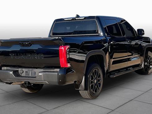 Used 2025 Toyota Tundra Limited AWD/4WD image 14