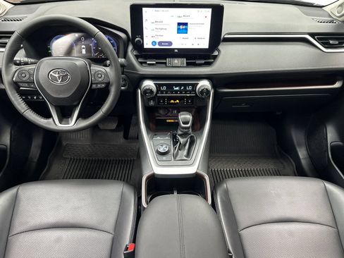 Used 2025 Toyota RAV4 Limited w/ Advanced Technology Package AWD/4WD image 18