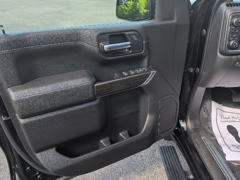 Certified 2022 Chevrolet Silverado 1500 LT w/ Bed Protection Package AWD/4WD image 9