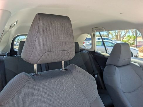 Used 2025 Toyota RAV4 XLE FWD image 3