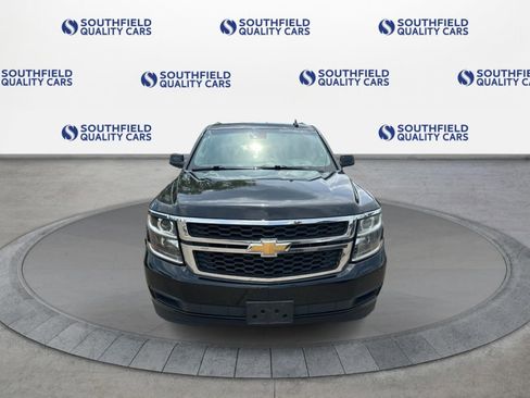 Used 2019 Chevrolet Suburban LT AWD/4WD image 9