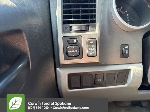 Used 2016 Toyota Sequoia SR5 image 16