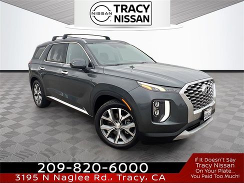 Used 2022 Hyundai Palisade SEL image 1