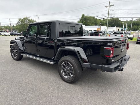 Used 2021 Jeep Gladiator Overland w/ Popular Equipment Package image 4