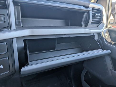 Used 2022 Ford F150 XLT image 25