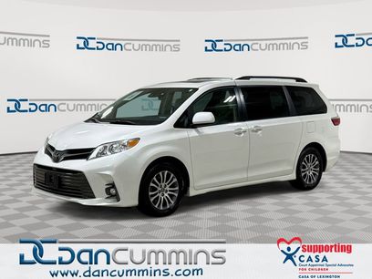 Used 2018 Toyota Sienna XLE w/ XLE Navigation Package