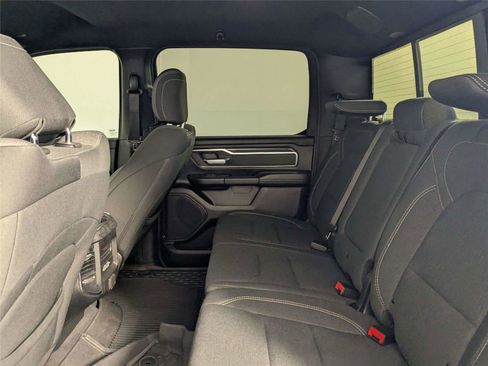 Used 2019 RAM 1500 Big Horn AWD/4WD image 34