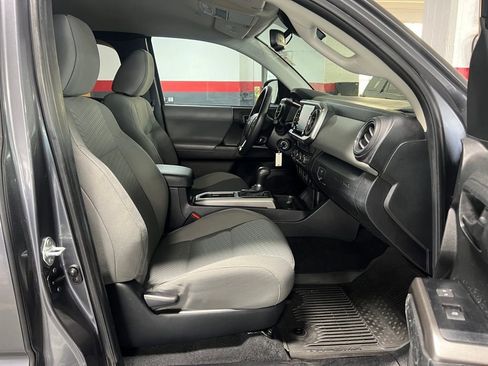 Certified 2022 Toyota Tacoma SR5 image 17