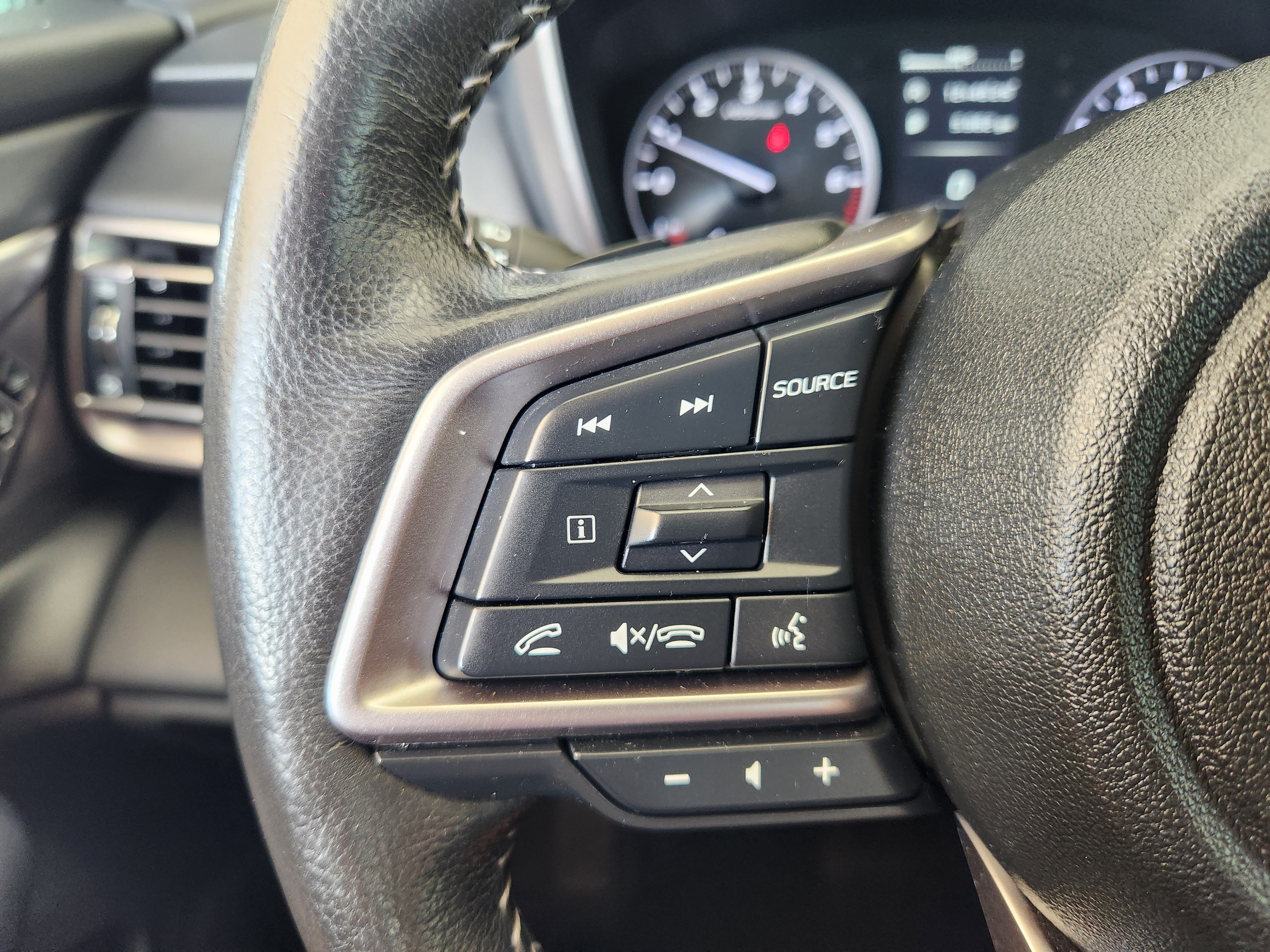 Used 2024 Subaru Outback Limited XT AWD/4WD image 29