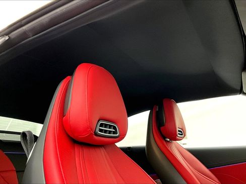 Used 2026 Mercedes-Benz CLE 300 4MATIC Cabriolet image 28