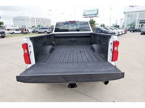 Used 2025 Chevrolet Silverado 3500 High Country w/ High Country Premium Package image 27