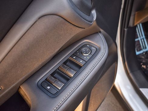 Used 2025 Lexus TX 500h AWD image 21