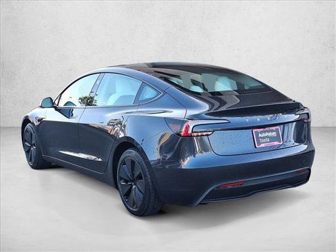 Used 2025 Tesla Model 3 Long Range image 7