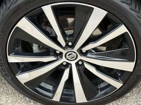 Used 2021 Nissan Altima 2.5 SR w/ SR Premium Package AWD/4WD image 43