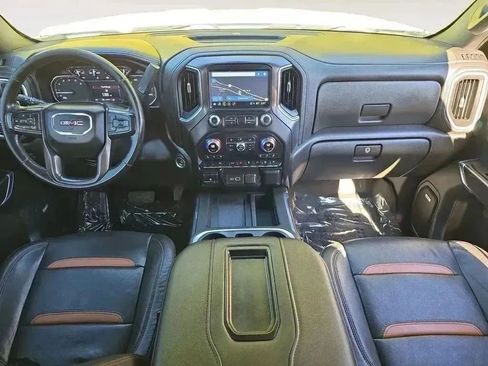 Used 2022 GMC Sierra 3500 AT4 w/ AT4 Preferred Package image 10