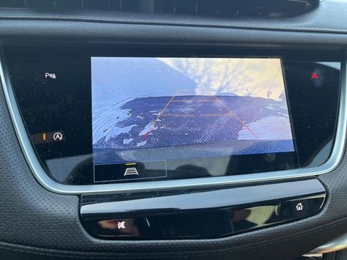 Used 2024 Cadillac XT5 Premium Luxury image 19