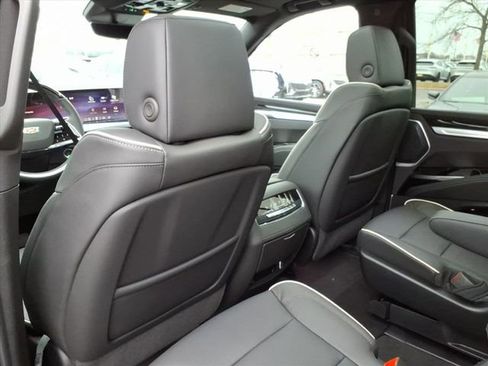 New 2026 Cadillac Escalade Sport w/ LPO, ONYX Package image 15