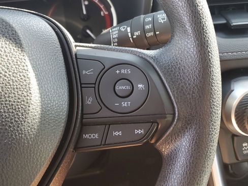 Certified 2023 Toyota RAV4 XLE AWD/4WD image 24