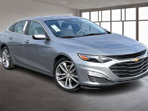 Used 2023 Chevrolet Malibu LT image 1