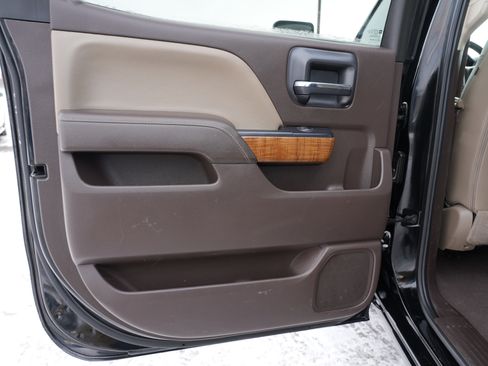 Used 2019 GMC Sierra 2500 SLT w/ Snow Plow Prep Package image 19