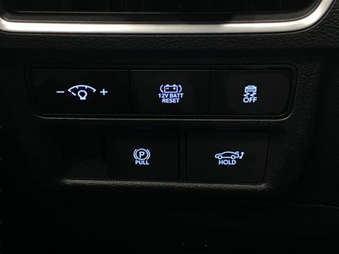 Certified 2025 Hyundai Sonata Limited FWD image 14