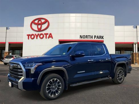 Used 2026 Toyota Tundra Limited image 1