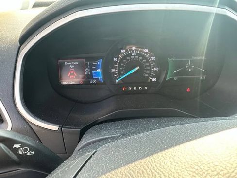 Used 2019 Ford Edge SEL w/ Equipment Group 201A AWD/4WD image 11