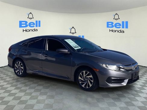 Used 2018 Honda Civic EX image 6