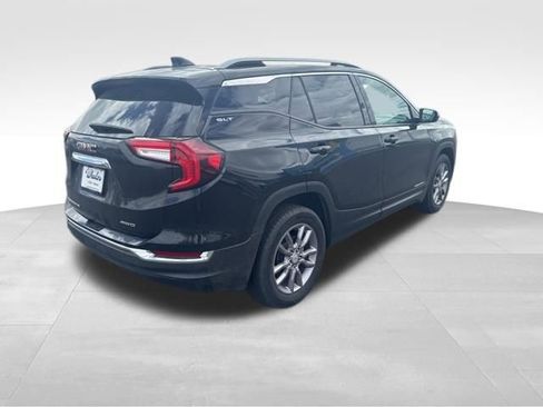 Used 2024 GMC Terrain SLT AWD/4WD image 6