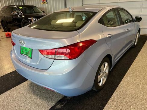 Used 2012 Hyundai Elantra GLS w/ Preferred Pkg 3 image 3
