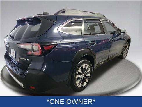 Used 2023 Subaru Outback Limited image 7