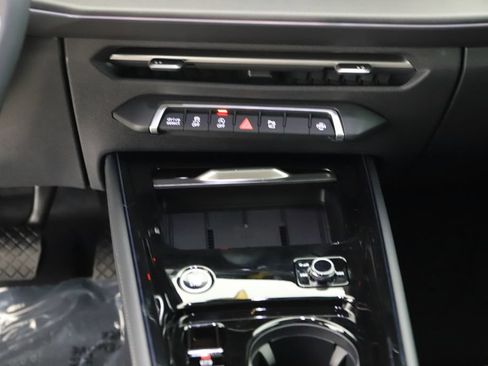 New 2026 Audi Q3 quattro 2.0T AWD/4WD image 19