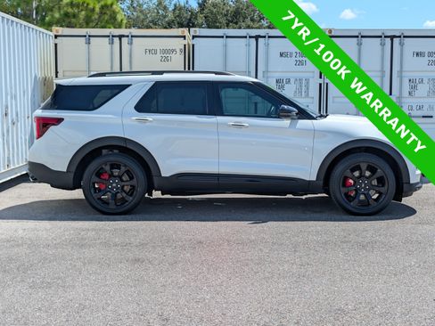 Certified 2022 Ford Explorer ST w/ Equipment Group 401A AWD/4WD image 4