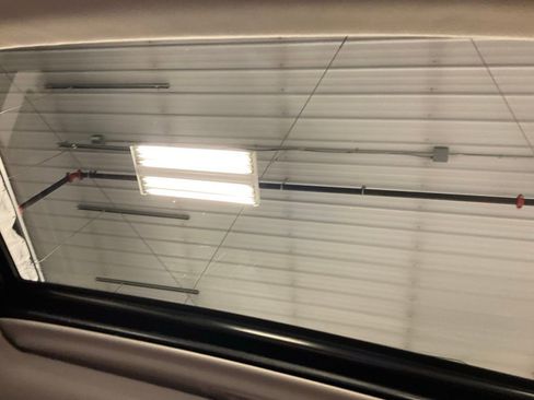 Used 2022 Subaru Outback Touring image 18